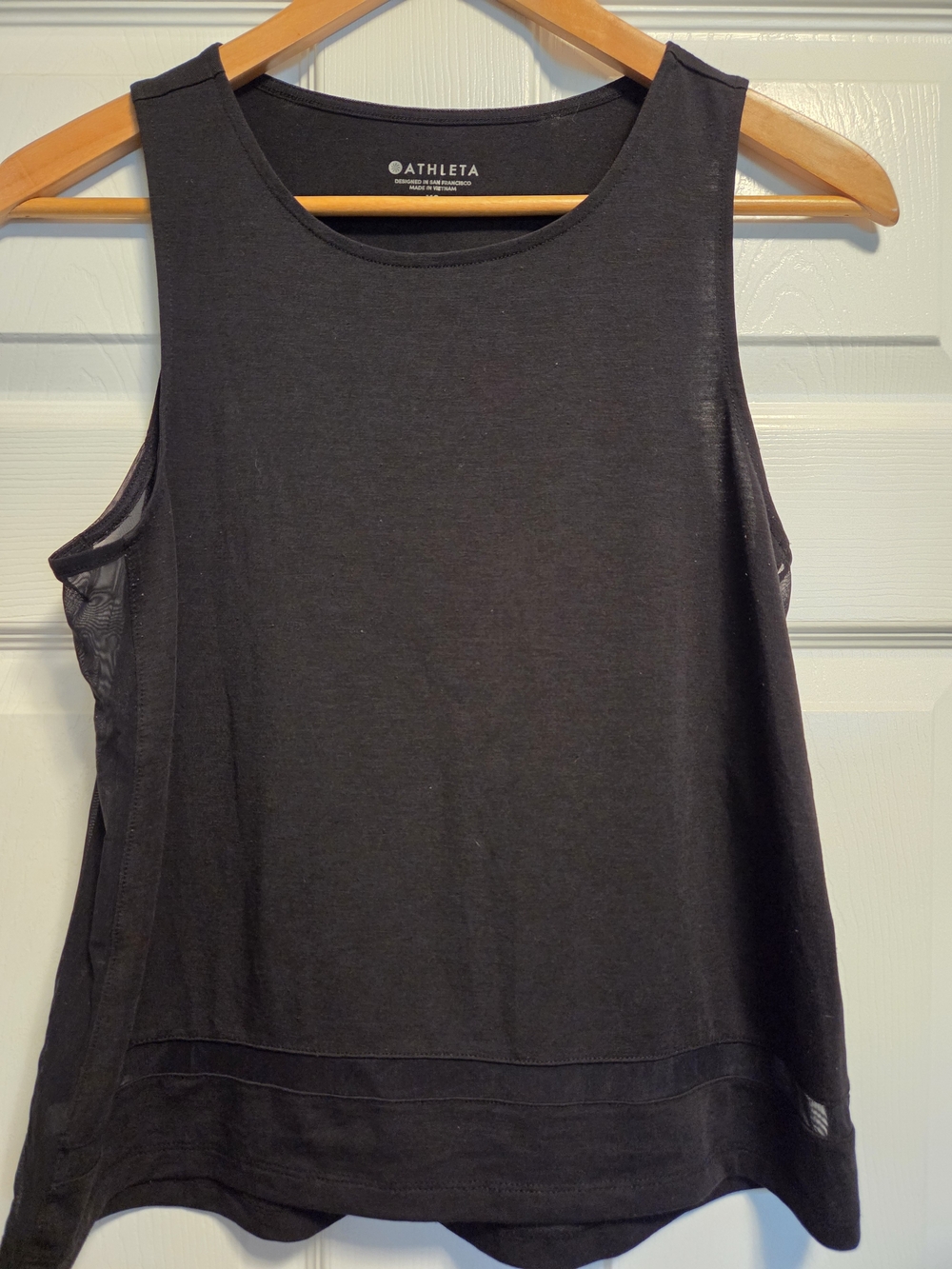 Athleta Black Essense Mesh Trim Tank Top Size XS